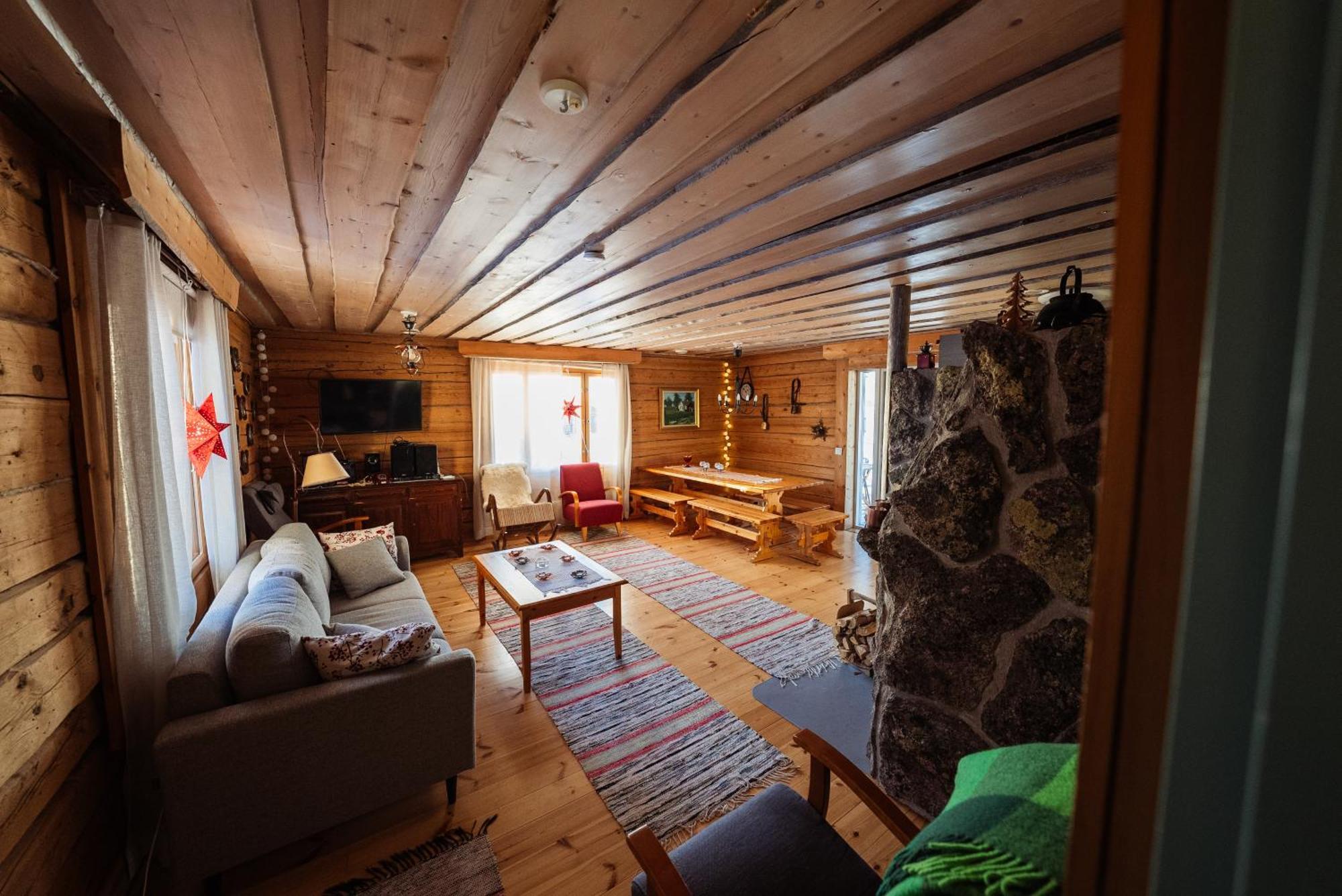 Napapiirin Jaervilomat Hotel Luukonniemi Luaran gambar